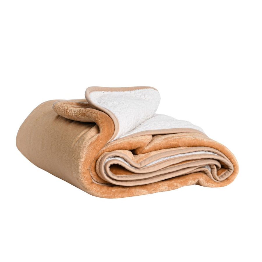 Free Bleed® Blanket catch menstrual blood