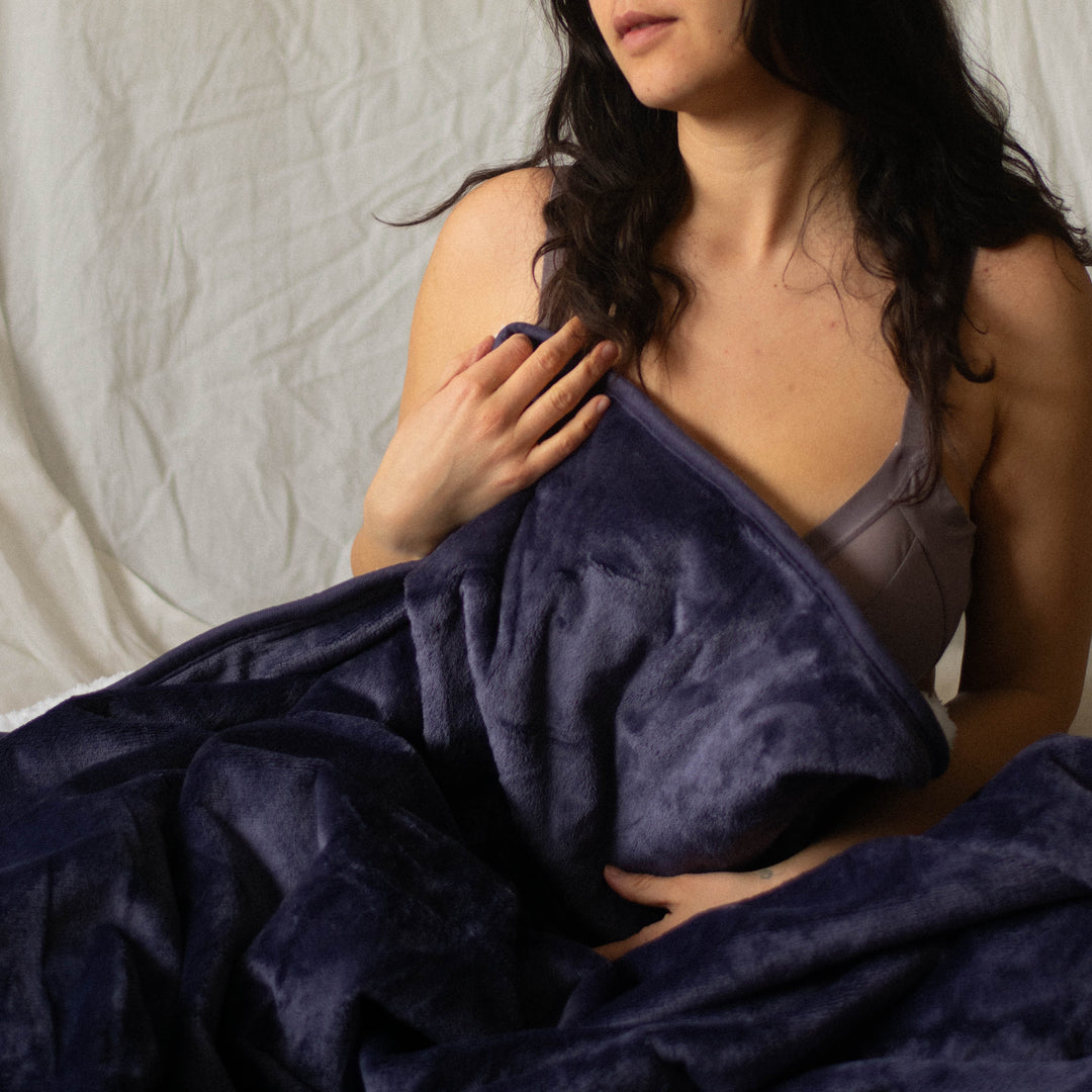 Plum Free Bleed® Period & Sex Blanket