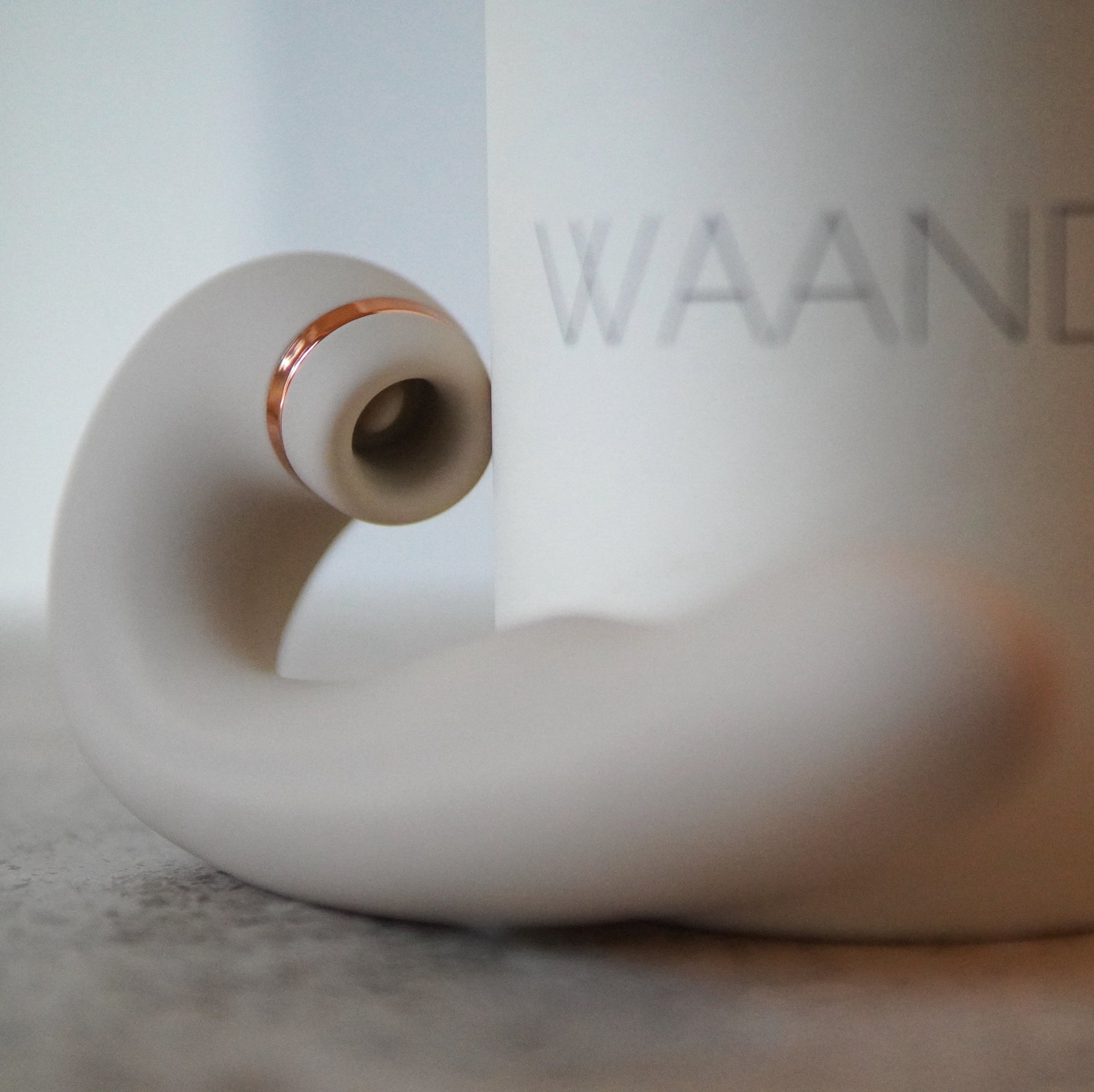 Euphoria Vibrator by WAANDS | Yoniegg.com YoniEgg.com Euphoria Vibrator by WAANDS | Yoniegg.com YoniEgg.com
